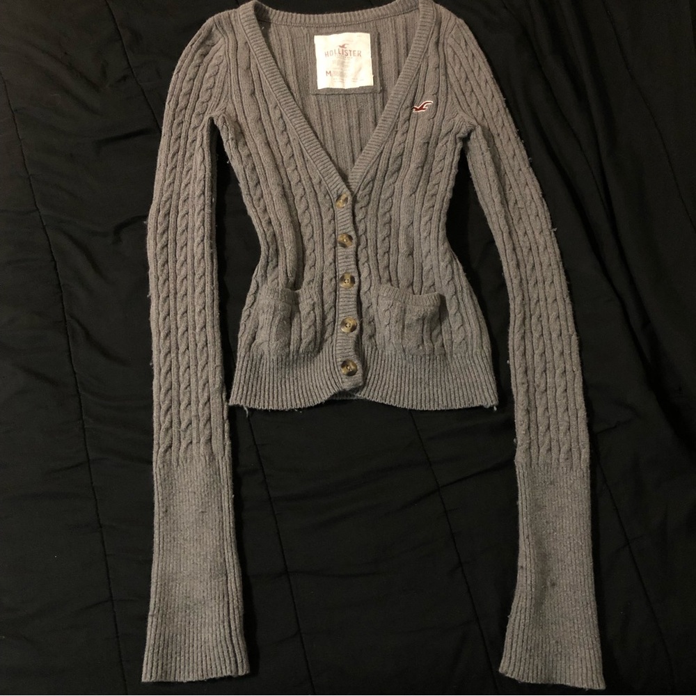 Sold - Y2k Hollister knit cardigan